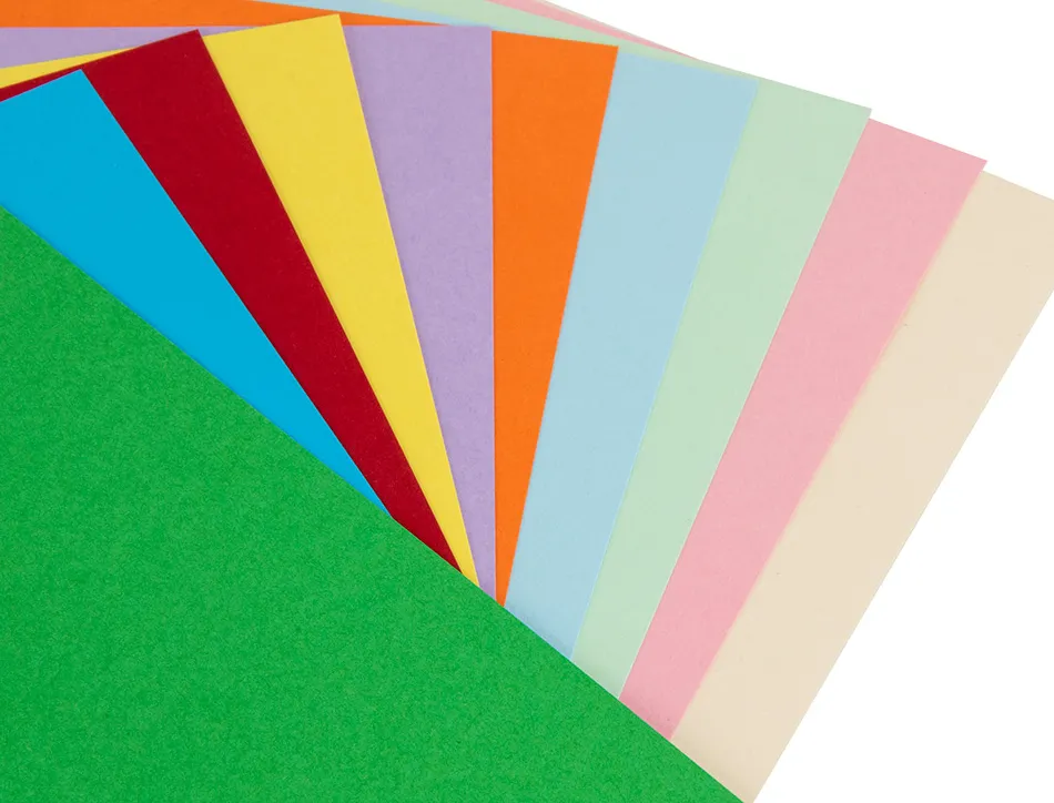 Papier cartonne liderpapel a4 180gr coloris assortis paquet 100 feuilles