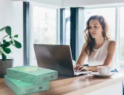 Papier couleur q-connect multifonction a4 80g/m2 unicolore vert ramette 500 feuilles