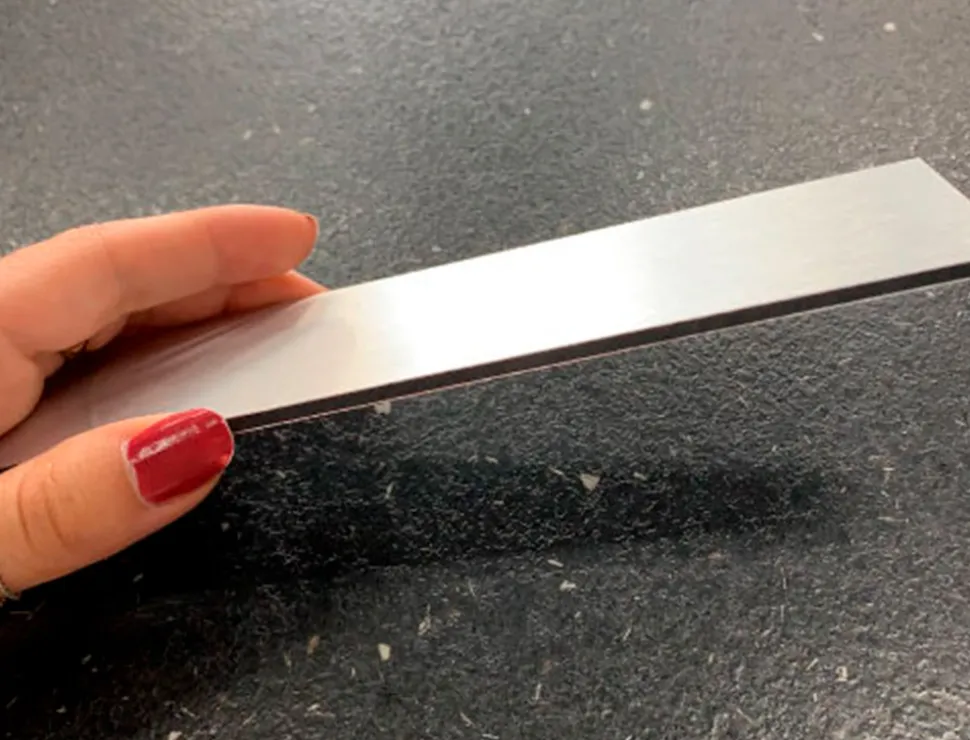 Plaque de porte bureaux signaletique biz avec pictogramme en aluminium brosse 3mm double face