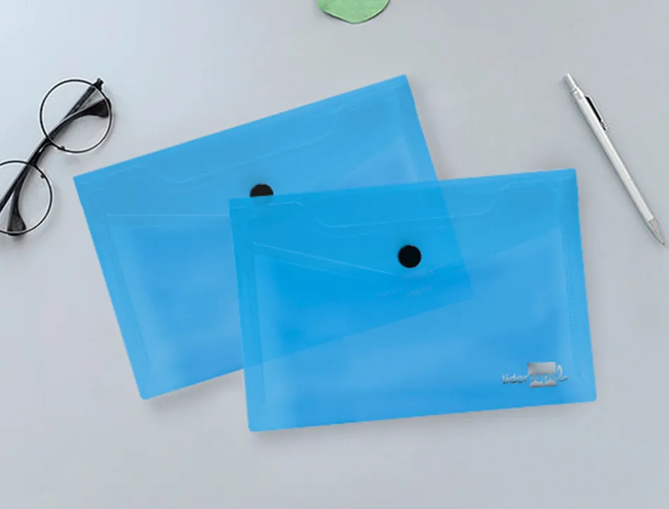 Pochette enveloppe liderpapel polypropylène 180 microns a6 148x105mm 50f fermeture bouton transparent bleu