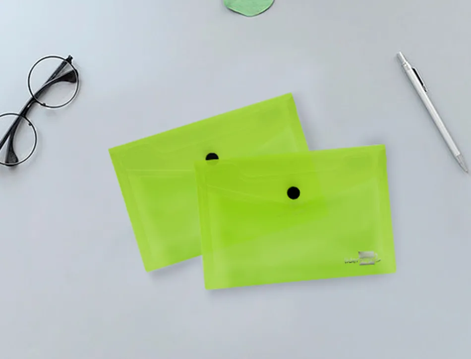 Pochette enveloppe liderpapel polypropylène 180 microns a7 105x74mm 50f fermeture bouton résistant transparent vert