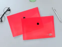 Pochette enveloppe liderpapel polypropylène 180 microns a6 148x105mm 50f fermeture bouton transparent rouge