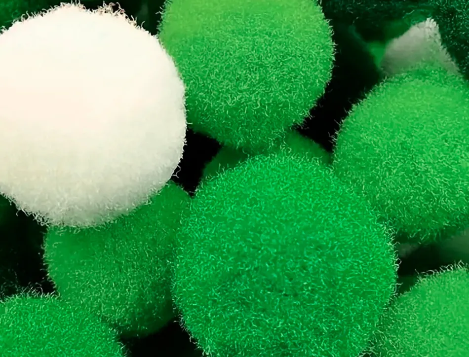 Pompons de couleur liderpapel diametre 1,5cm coloris nuances vert assortis sachet 80 unites