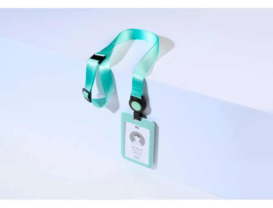 Porte-cartes avery avec enrouleur et tour de cou recycle ajustable coloris vert