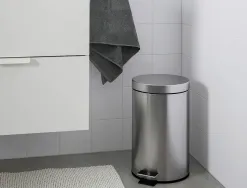 Poubelle q-connect métallique effet miroir pédale 6l 320x210mm