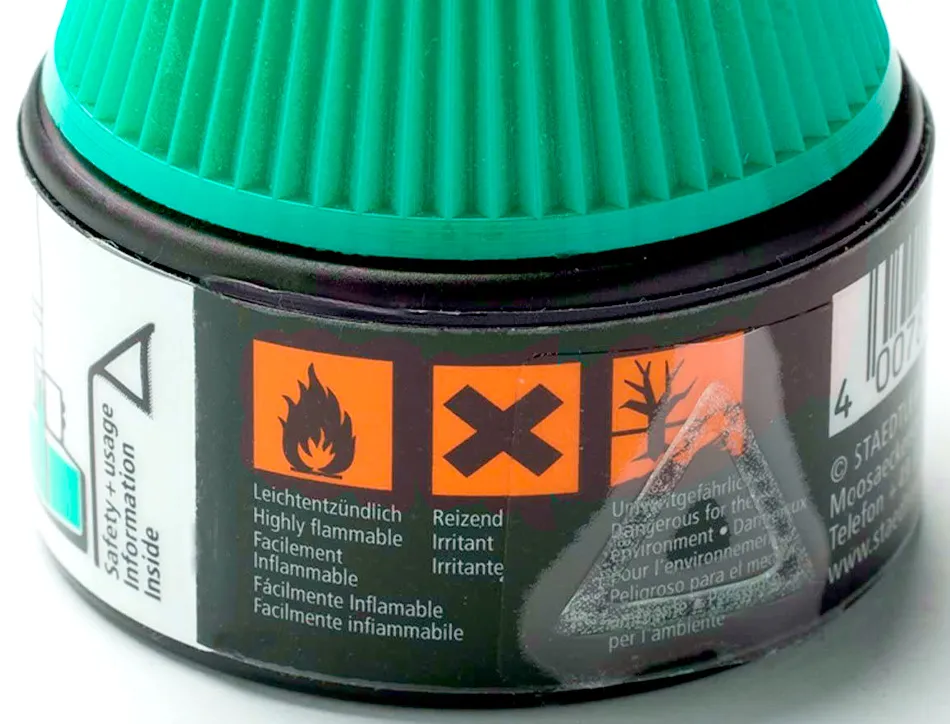 Recharge feutre permanent staedtler lumocolor 487 17 pour feutres 313/314/317/318 flacon 15ml coloris vert