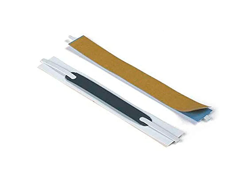 Relieur durable à lamelles auto-adhésives dos autocollant toutes surfaces lisses 165x110x68mm lot 100 unités