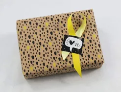 Rouleau papier cadeau kraft aux motifs clairefontaine p pins fluos 50m x 0,70m 70g.