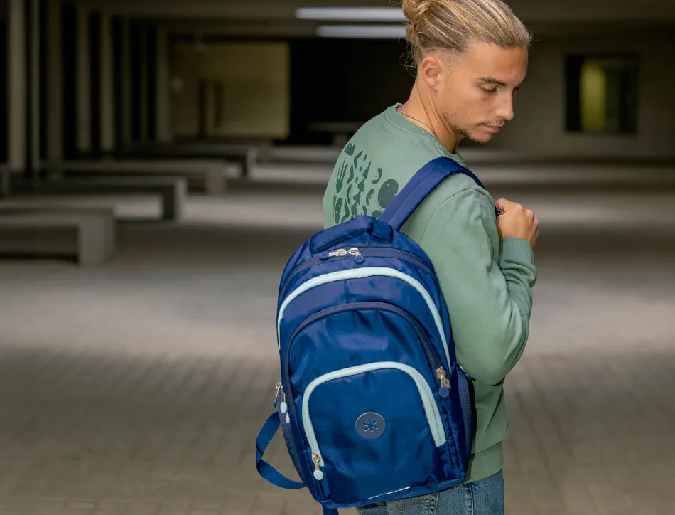 Sac a dos antartik 4 compartiments modele fusion flex 19l 450x180x300mm colorisbleu marine