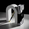 Stylo-bille belius b&w aluminium attributs or encre bleue coloris blanc zebrures noires dans coffret cadeau