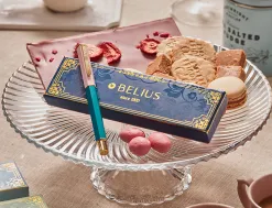 Stylo-bille belius macaron bliss hexagonal aluminium details et attributs or encre bleue col. bleu/rose coffret cadeau