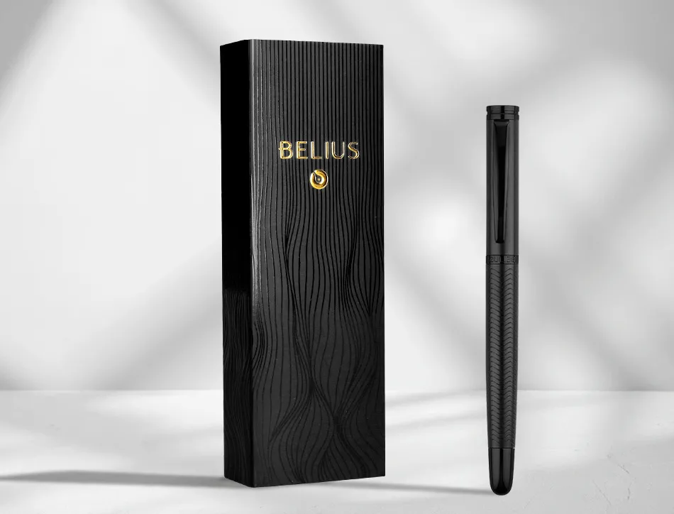 Stylo-bille belius neptuno corps aluminium texture wavy encre bleue coloris noir boite design