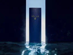 Stylo-bille belius neptuno aluminium texture ondulee attributs gun encre bleue coloris bleu marine dans coffret cadeau