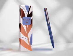 Stylo-bille belius rose aluminium details et attributs or rose encre bleue coloris bleu electrique dans coffret cadeau