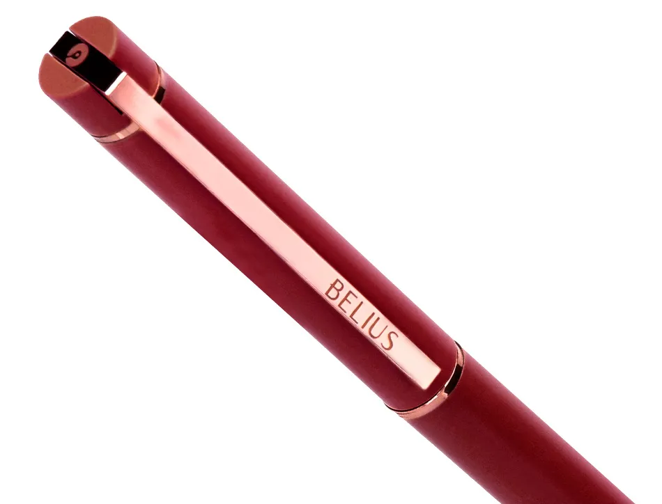 Stylo-bille belius rose corps aluminium encre bleue coloris bordeaux or rose boite design