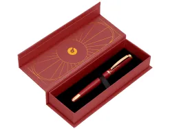 Stylo-bille belius soiree aluminium details et attributs or encre bleue coloris bordeaux dans coffret cadeau
