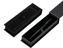 Stylo-bille belius turbo monochrome aluminium texture pointillee encre bleue coloris noir dans coffret cadeau