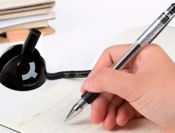 Stylo-bille q-connect sur socle support adhésif chaîne plastique trait 0.7mm encre bleue