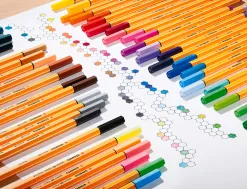 Stylo-feutre stabilo point 88 écriture fine 0.4mm 1000m pointe gainée métal pochette 10 coloris assortis