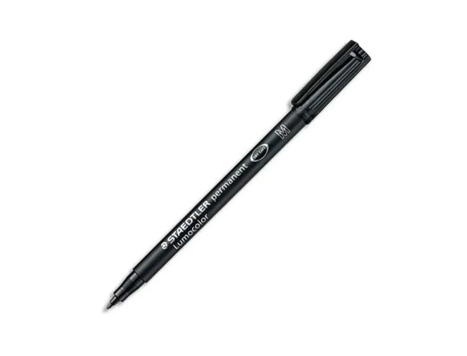 Stylo-feutre staedtler lumocolor permanent pointe moyenne multi-supports séchage immédiat résistant eau coloris noir