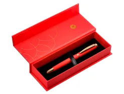 Stylo-plume belius passion aluminium brosse attributs or encre bleue coloris rouge dans coffret cadeau