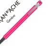 Stylo-plume caran d'ache 840 pop line corps aluminium plume moyenne coloris fuchsia étui