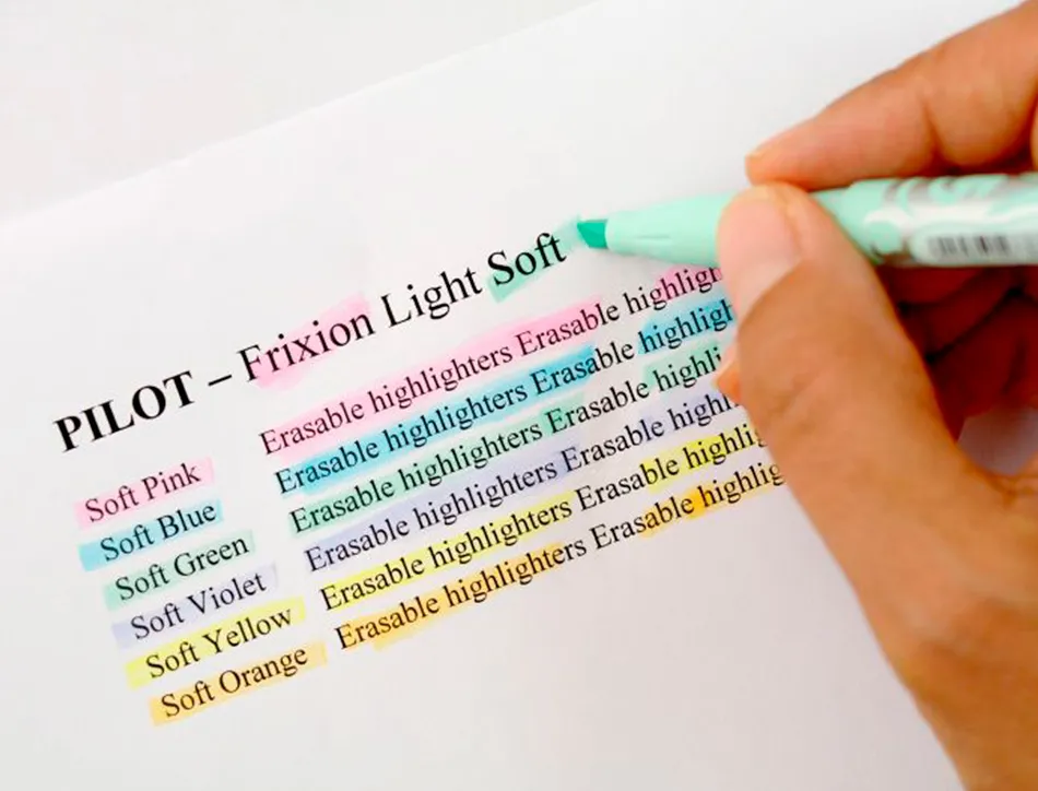 Surligneur pilot frixion light soft effacable pointe moyenne coloris vert pastel