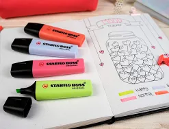 Surligneur stabilo boss original pastel encre base eau pointe biseautee largeur trace 2/5mm coloris petale de