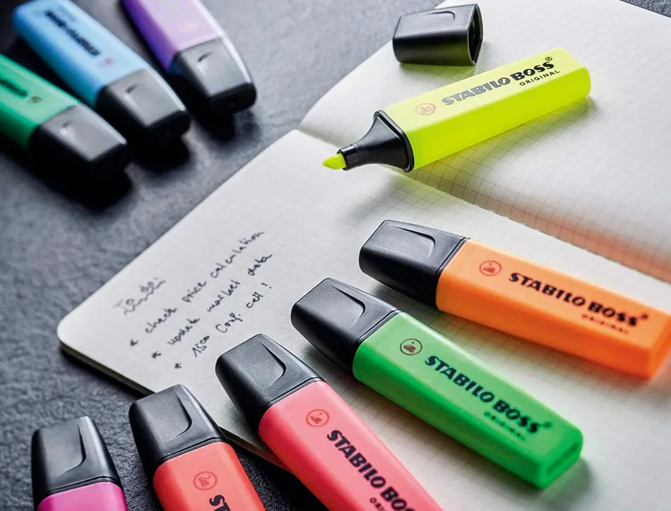 Surligneur stabilo boss original edition collector rechargeable pointe biseautee trace 2/5mm deskset 15 unites