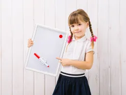 Tableau mini ardoise magnétique feutre brosse inclus 25x35cm coloris assortis
