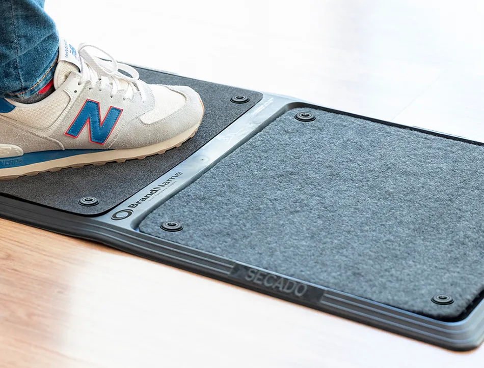 Tapis desinfectant q-connect 2 en 1 pvc antiderapant deux zones separees desinfection/sechage 80x40cm