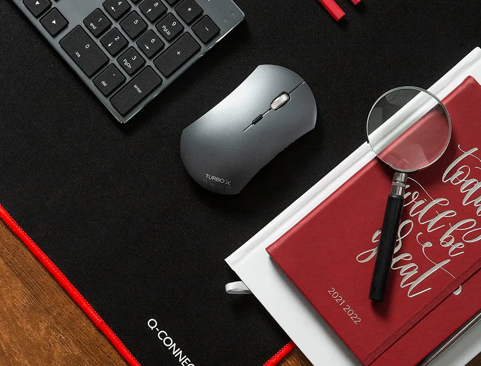 Tapis souris q-connect xxl 900x400mm coloris noir avec bord rouge