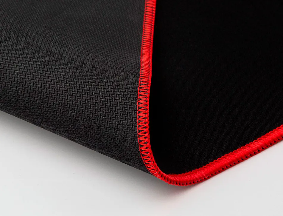 Tapis souris q-connect xxl 900x400mm coloris noir avec bord rouge