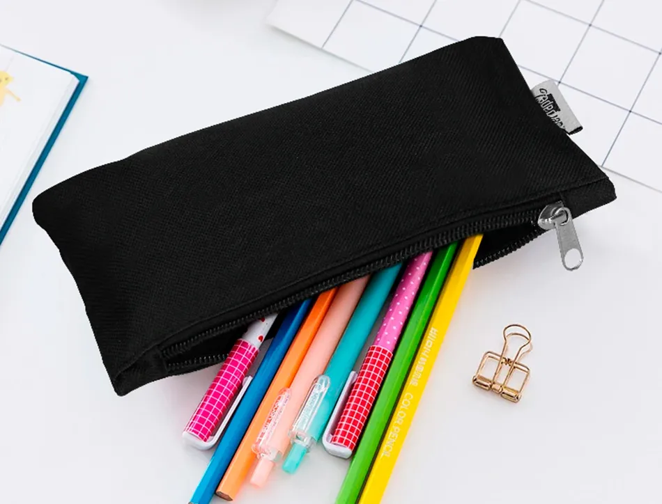 Trousse scolaire liderpapel plate fourre-tout compartiment fermeture zip usage journalier 200x100mm coloris assortis