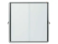 Vitrine portes coulissantes nobo verre épaisseur 4mm fond métallique magnétique cadre alum. anodisé 12f a4 141x76.6x6cm